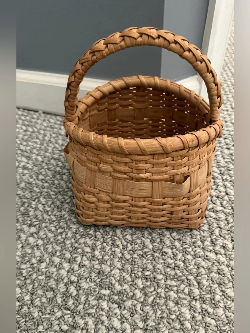 Handwoven Tan Wicker Basket with Square base and Handle - Home Accents
